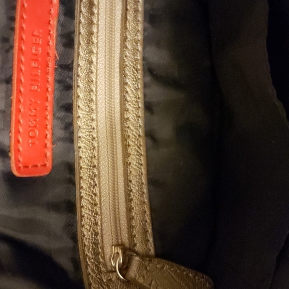 Tommy Hilfiger Signature Fabric Faux Leather Accented Purse - Picture 2 of 8